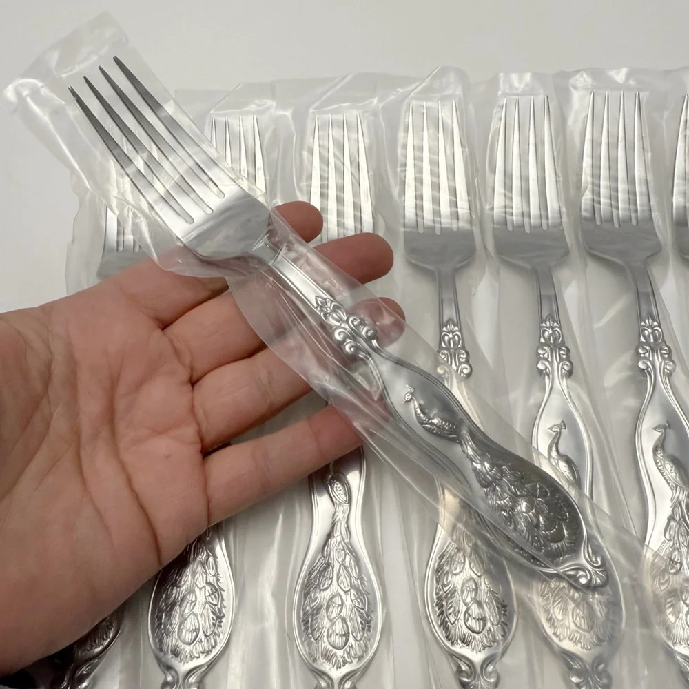 Wallace Peacock Set of 8 Dinner Forks Stainless Steel 18/10 NEW